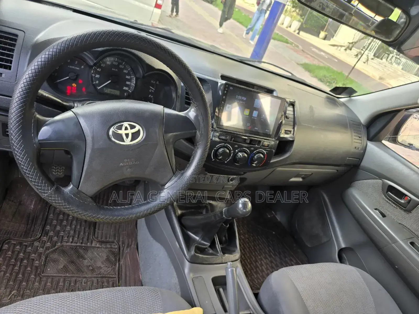 Toyota Hilux 2012 Black