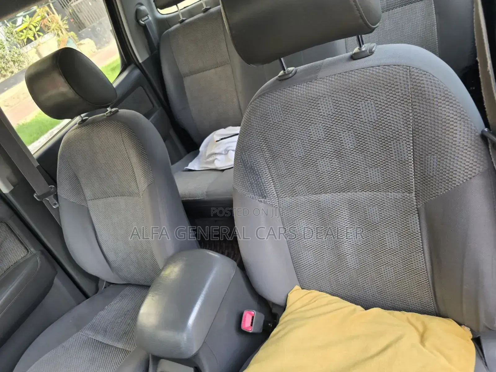 Toyota Hilux 2012 Black