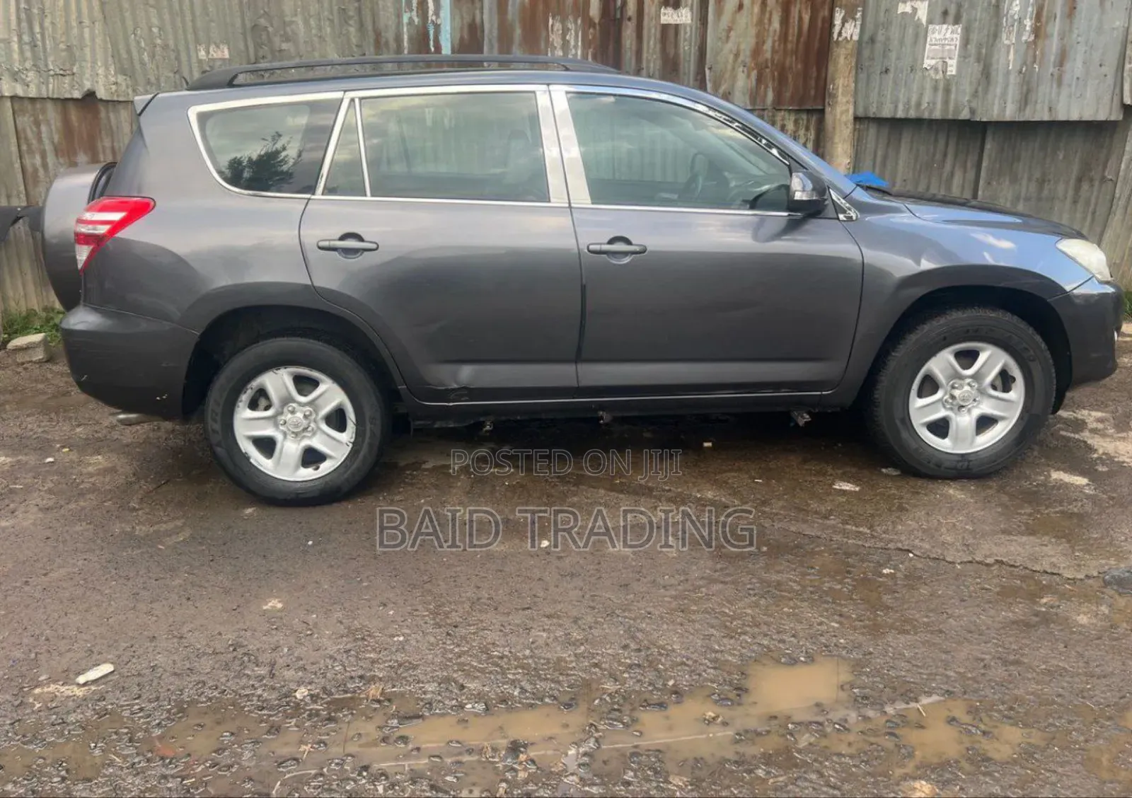 Toyota RAV4 2011 Gray