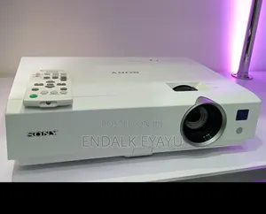 Photo - Sony Projector VPL-Dx102