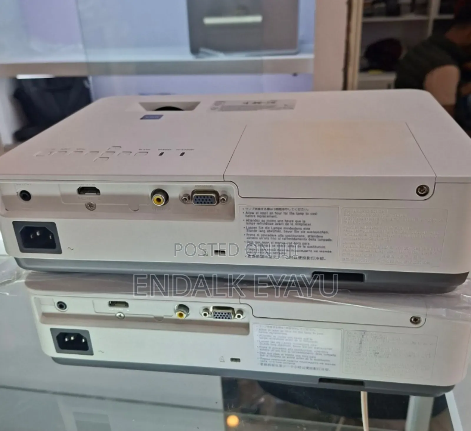 Sony Projector VPL-Dxw221