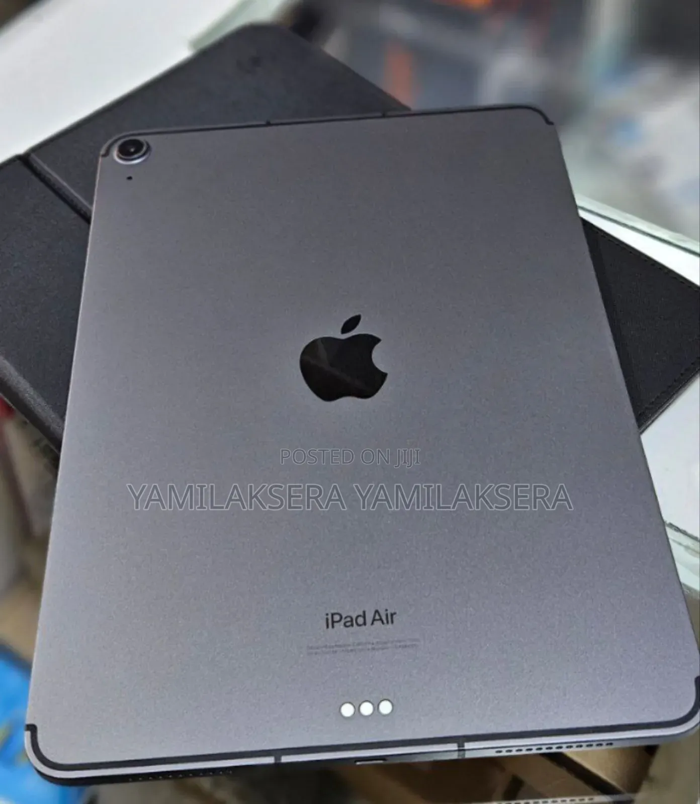 New Apple iPad Air 64 GB Silver