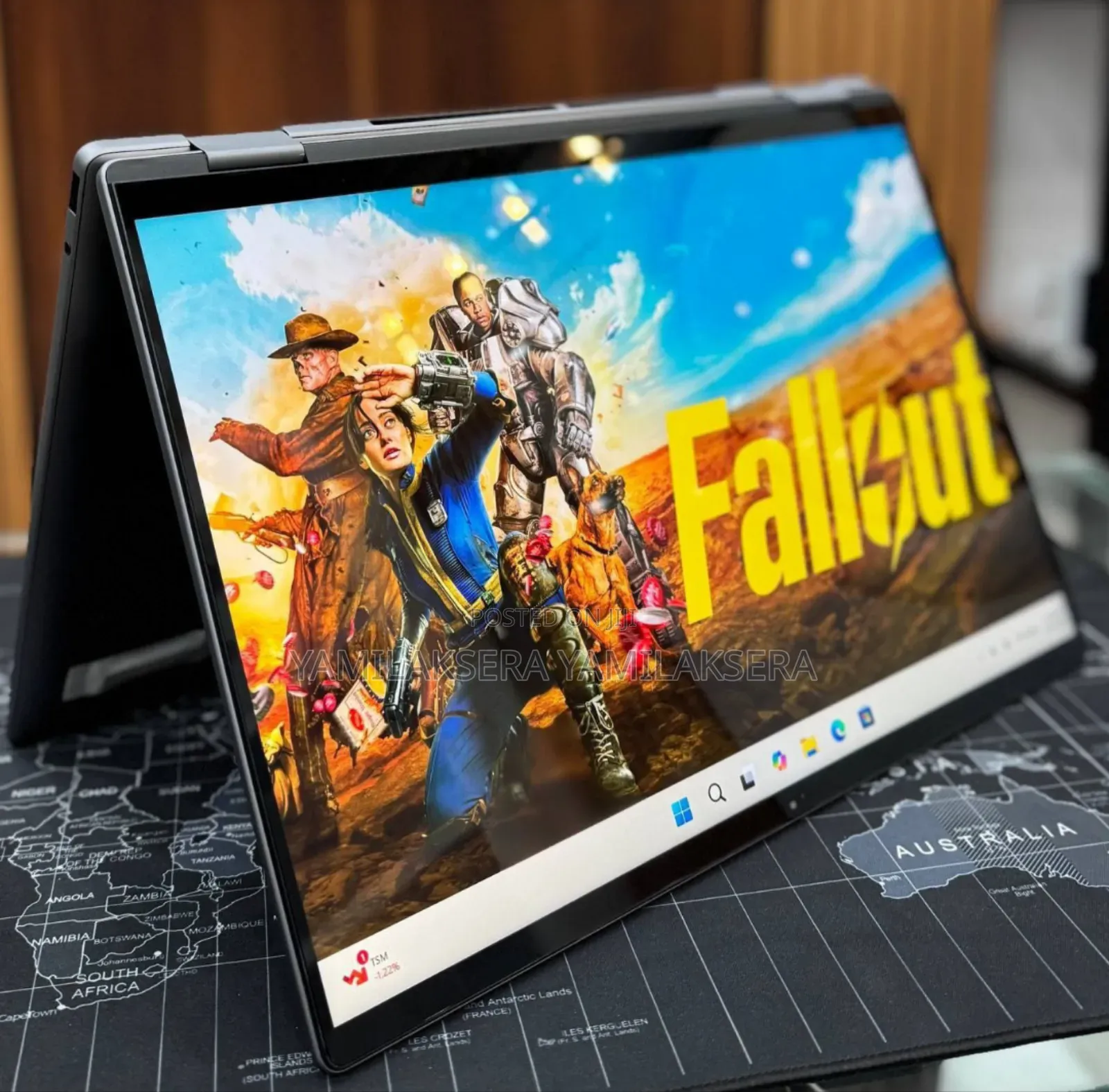 New Laptop HP Envy X360 16GB AMD Ryzen 7 SSD 512GB