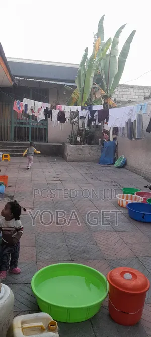 4bdrm House in አስቸካይ የሚሸጥ ቤት, Akaky Kaliti for sale