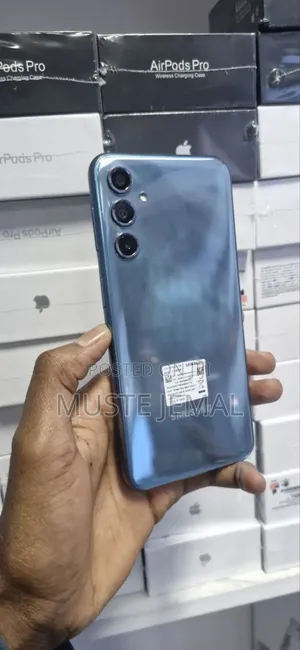 New Samsung Galaxy M34 5G 128 GB Black