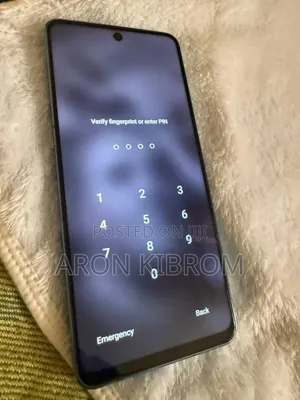 Photo - Tecno Camon 19 Pro 256 GB Silver