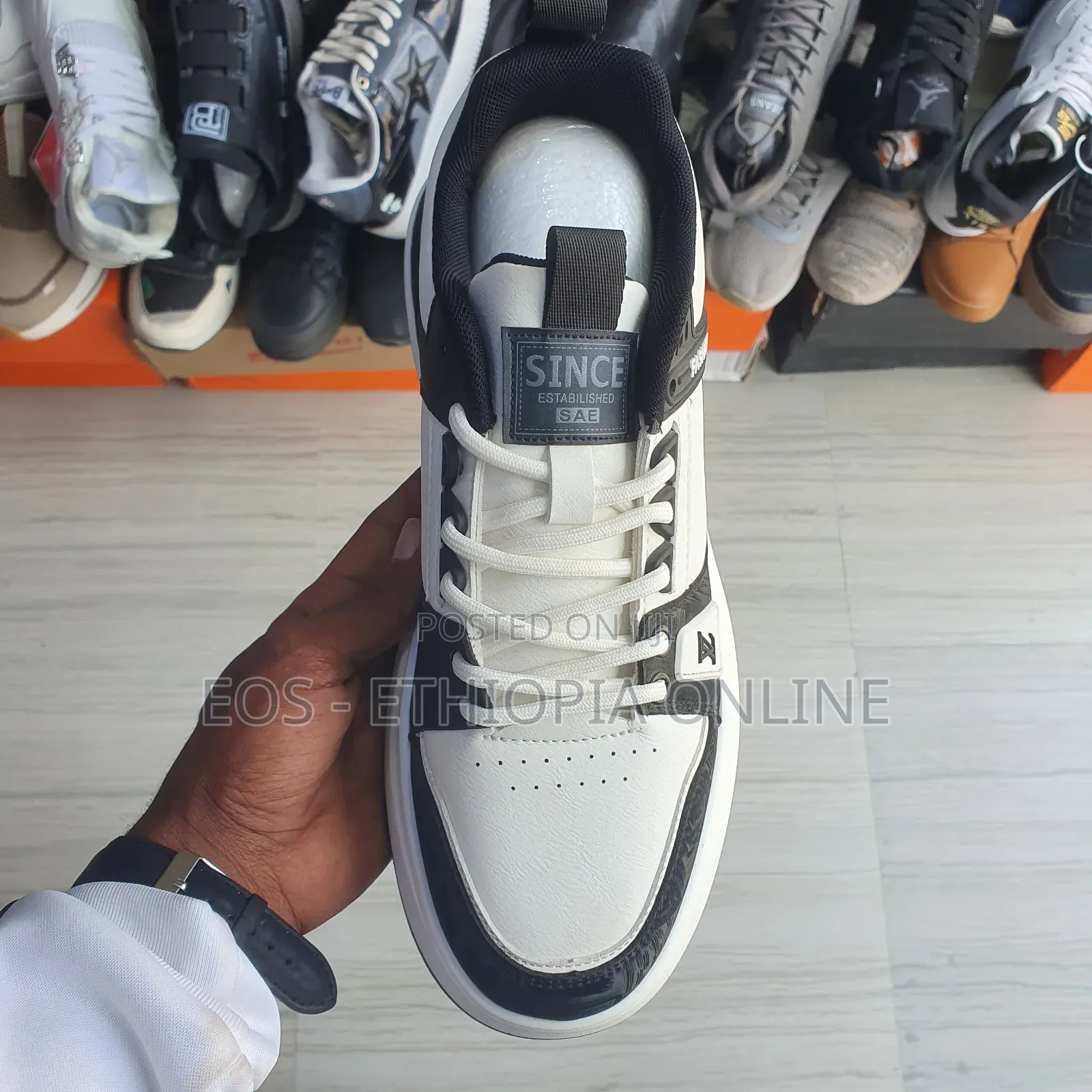 Lv Monogram Accent Lifestyle Sneakers [On Hand]