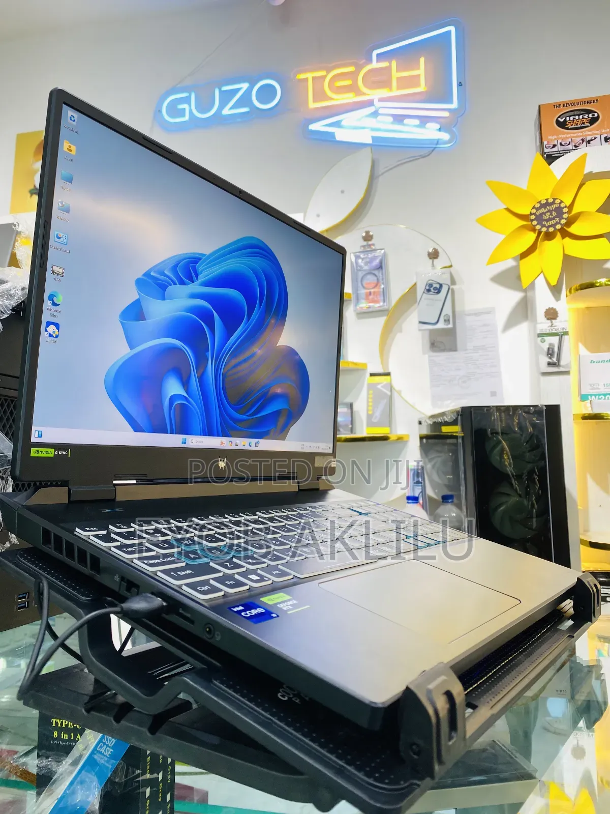 New Laptop Asus 32GB Intel Core I9 SSD 1T