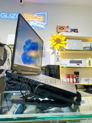 New Laptop Asus 32GB Intel Core I9 SSD 1T