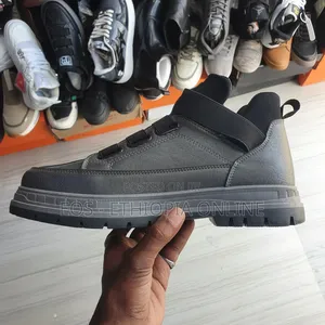 Stylish Mid-Top Casual Sneakers [On Hand]