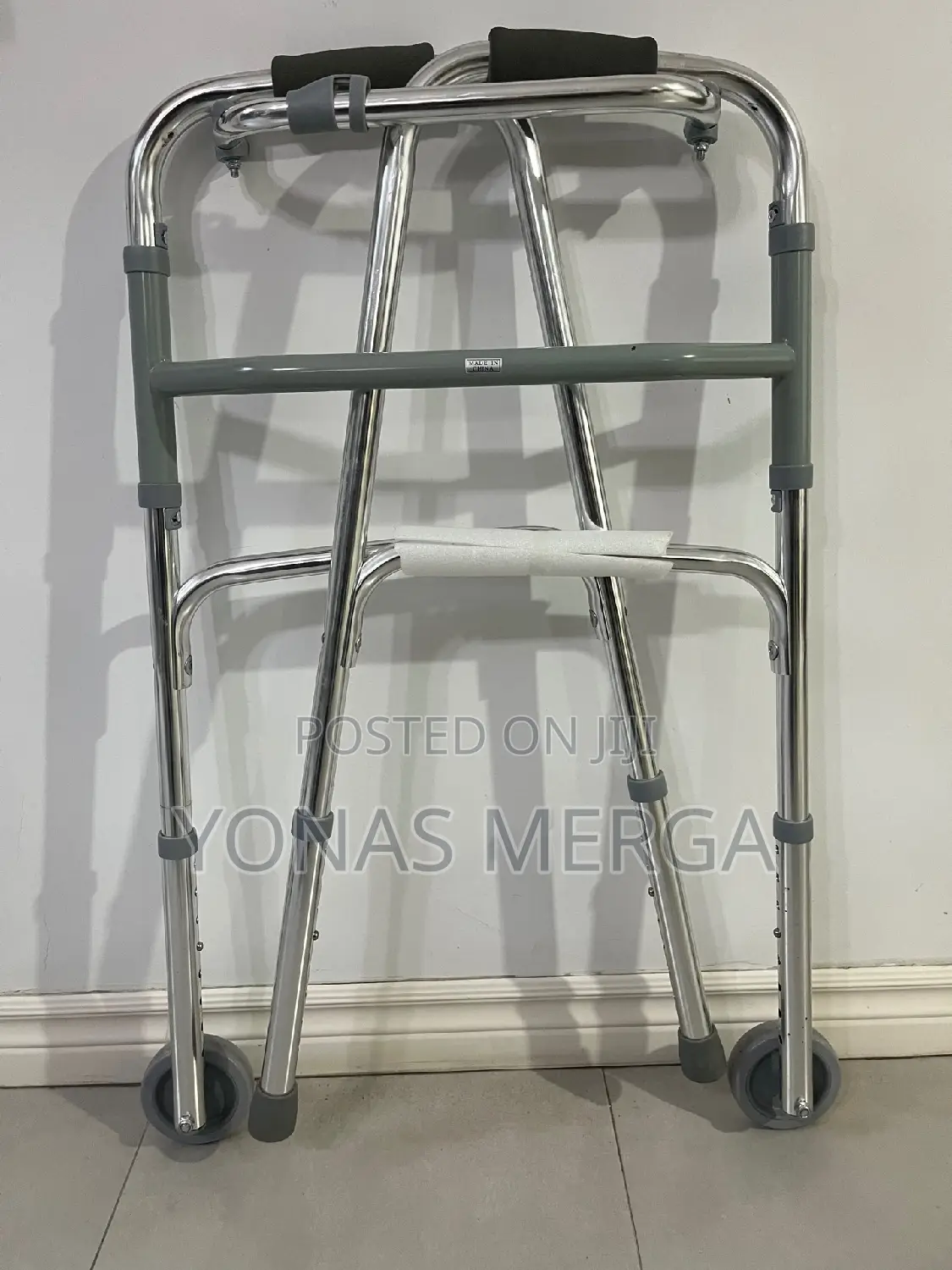 Folding Walker鑫蔣walker Is Adjustable幗፸give Force on Their Affected Leg