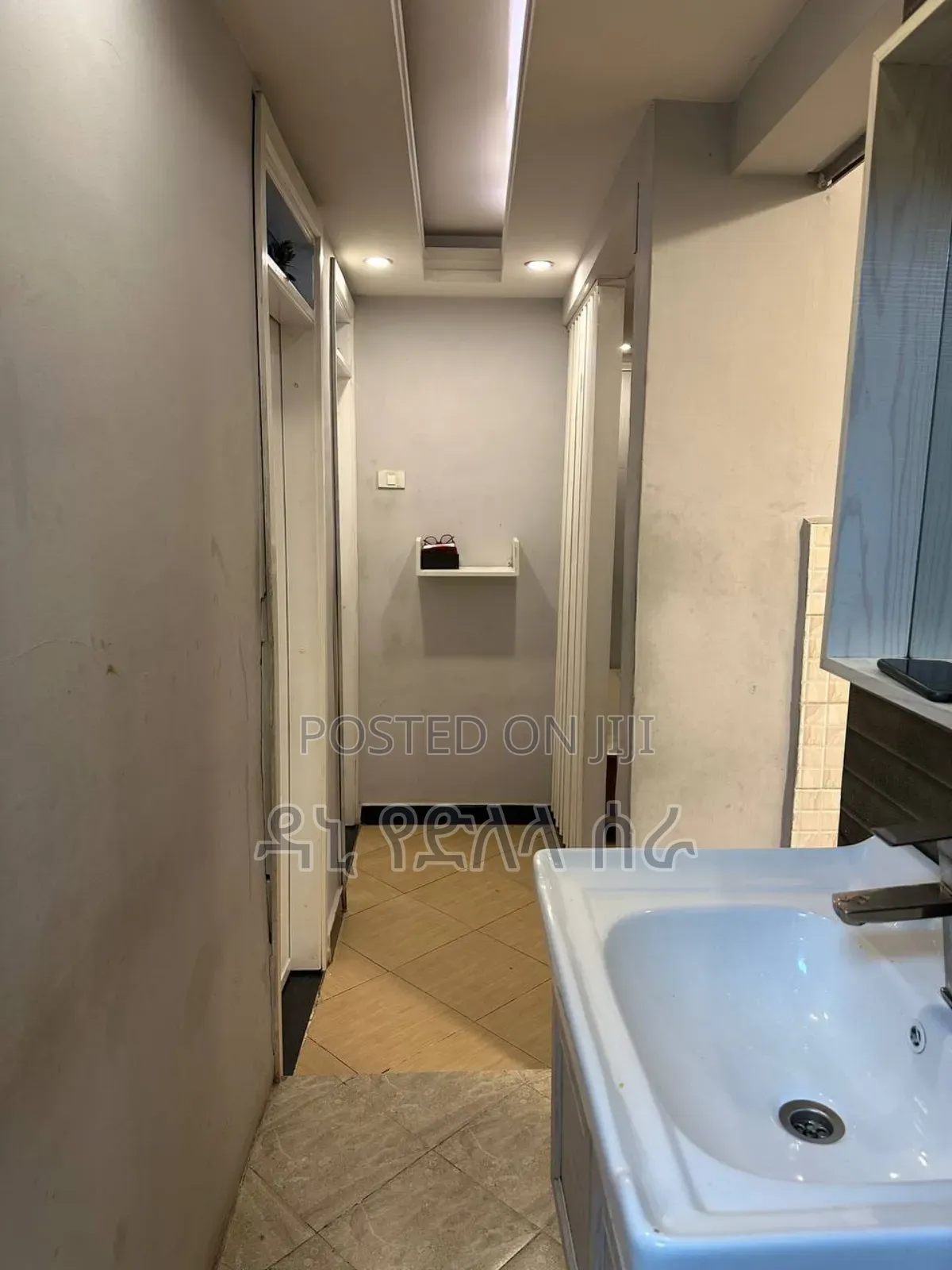 Furnished 2bdrm Condo in አዲስ አበባ, Bole for sale