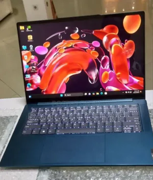 New Laptop Lenovo Yoga 330 32GB Intel Core I7 SSD 1T