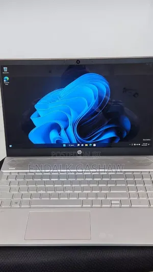 Photo - New Laptop HP EliteBook 840 16GB Intel Core I7 SSD 512GB
