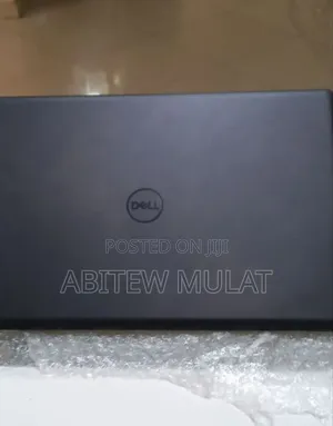 New Laptop Dell Vostro 3000 8GB Intel Core I5 HDD 1T