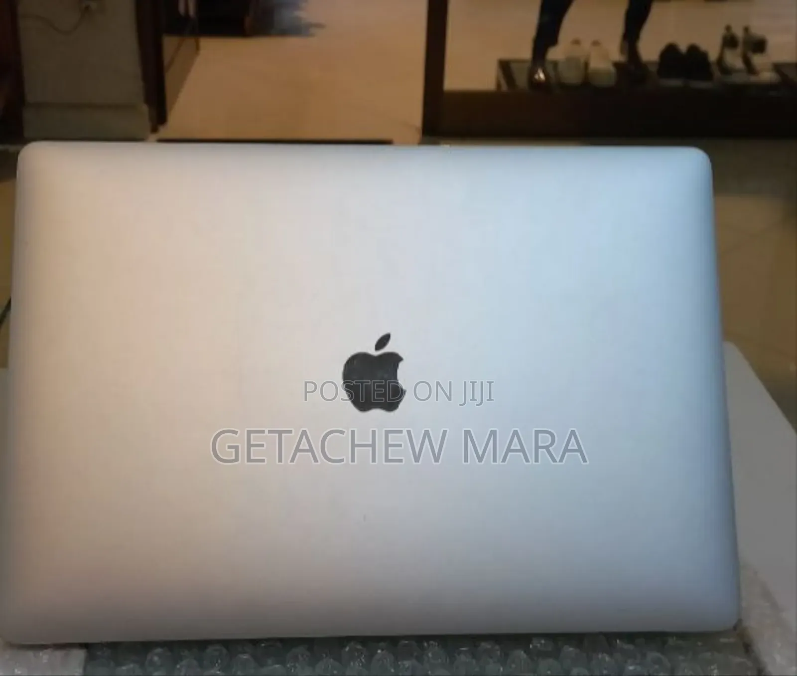 New Laptop Apple MacBook Pro 2017 16GB Intel Core I7 SSD 256GB