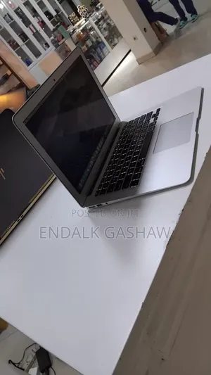 Laptop Apple MacBook Air 2014 4GB Intel Core I5 SSD 256GB