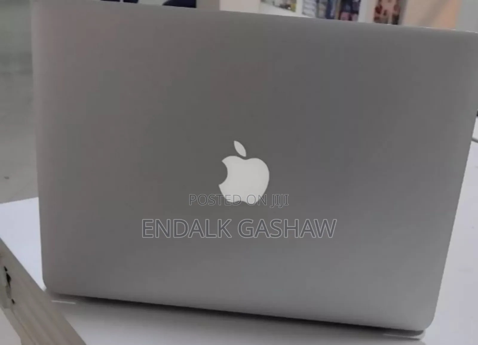 New Laptop Apple MacBook Air 4GB Intel Core I5 SSD 256GB