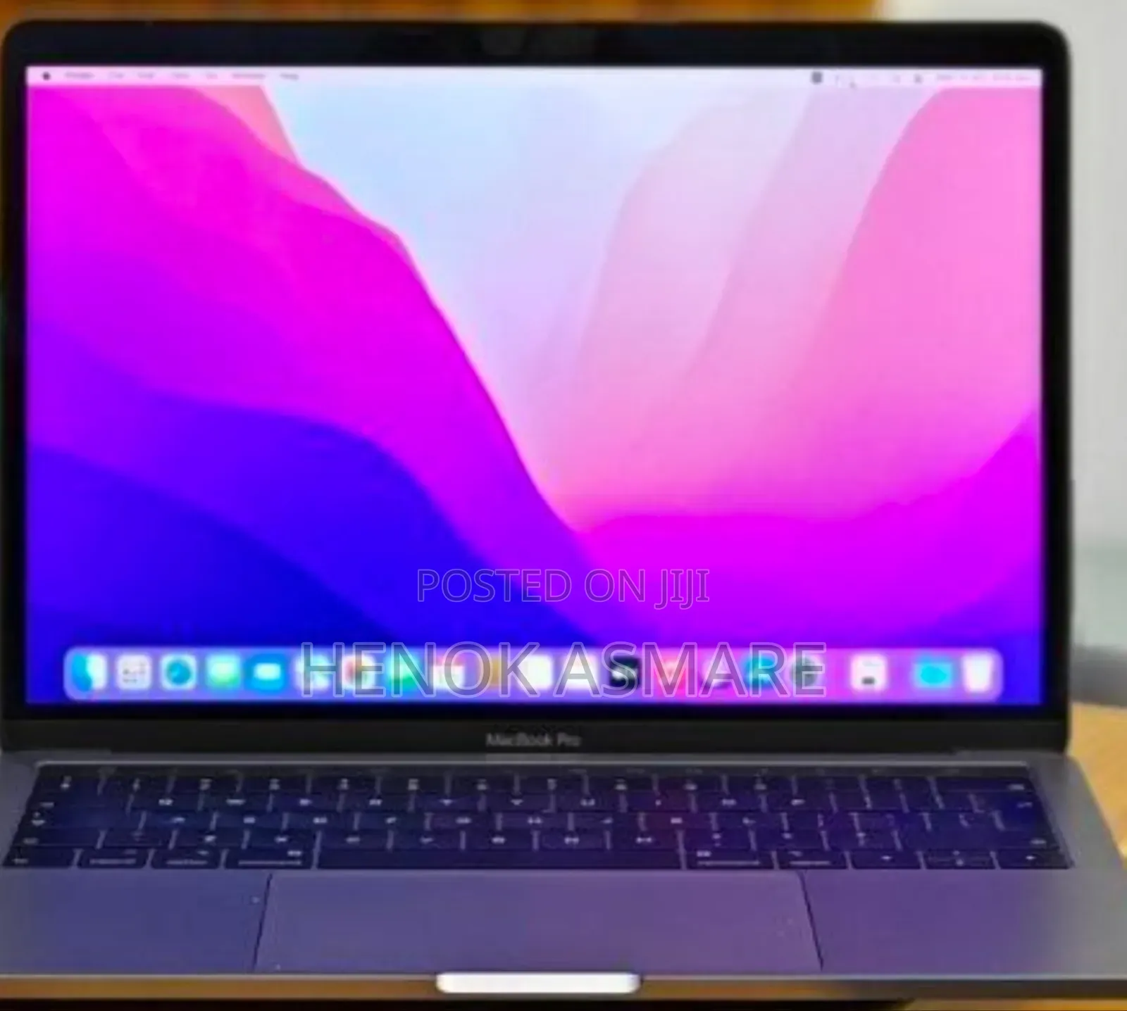 New Laptop Apple MacBook Pro 2019 16GB Intel Core I7 SSD 256GB