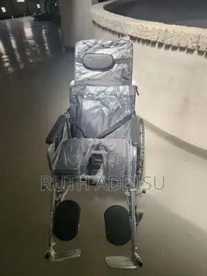 Commode Wheelchair朱紅wheelchair肺部wheelchair庭院wheelchair協議wheelchair