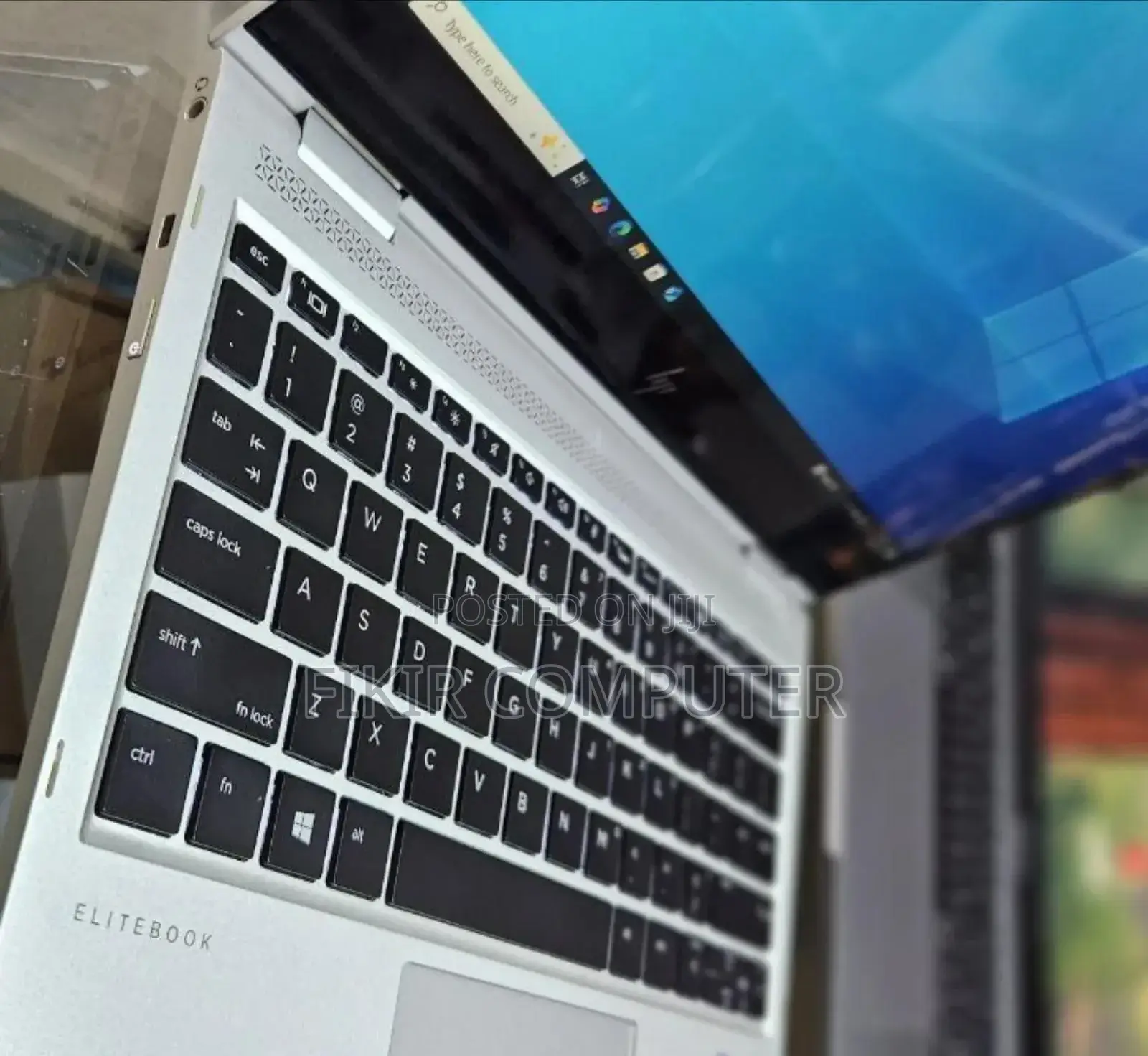 New Laptop HP Spectre X360 8GB Intel Core I7 SSD 512GB