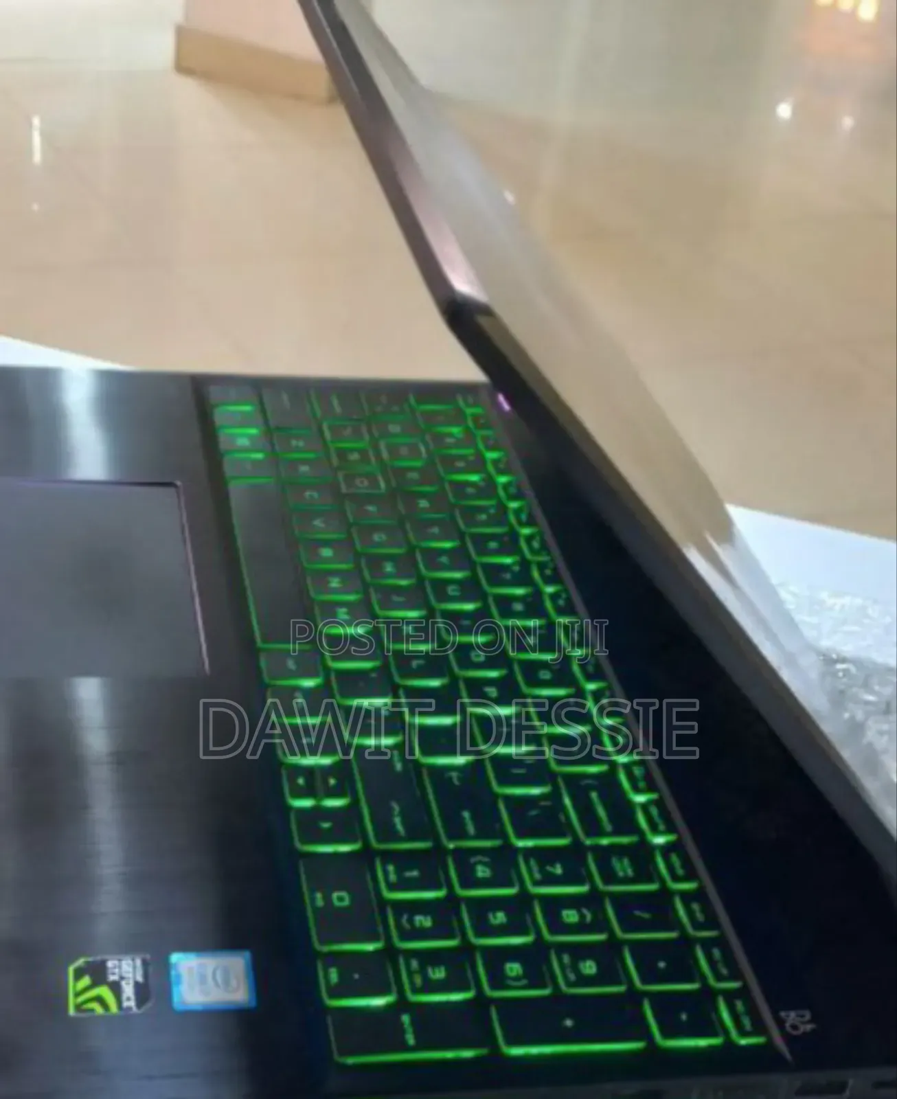 New Laptop HP 8GB Intel Core I7 SSD 1T