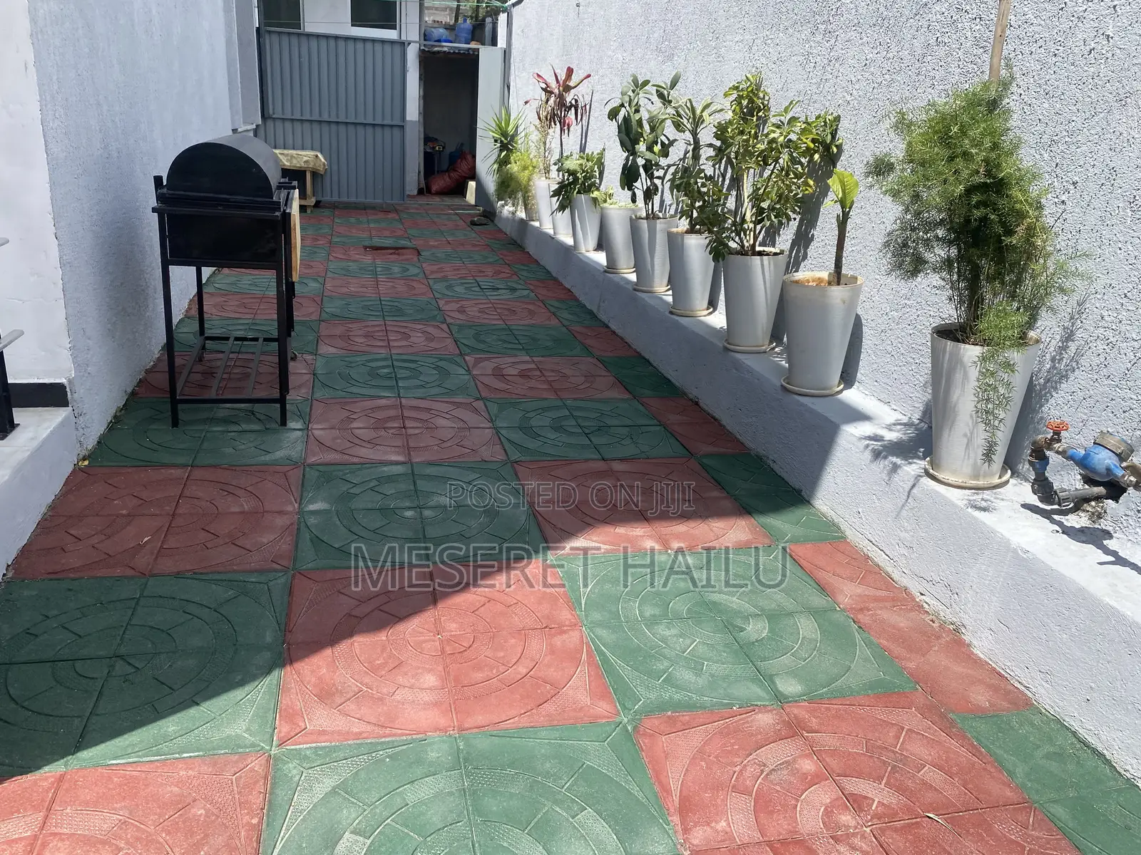 Furnished 5bdrm House in Bole Homes for rent