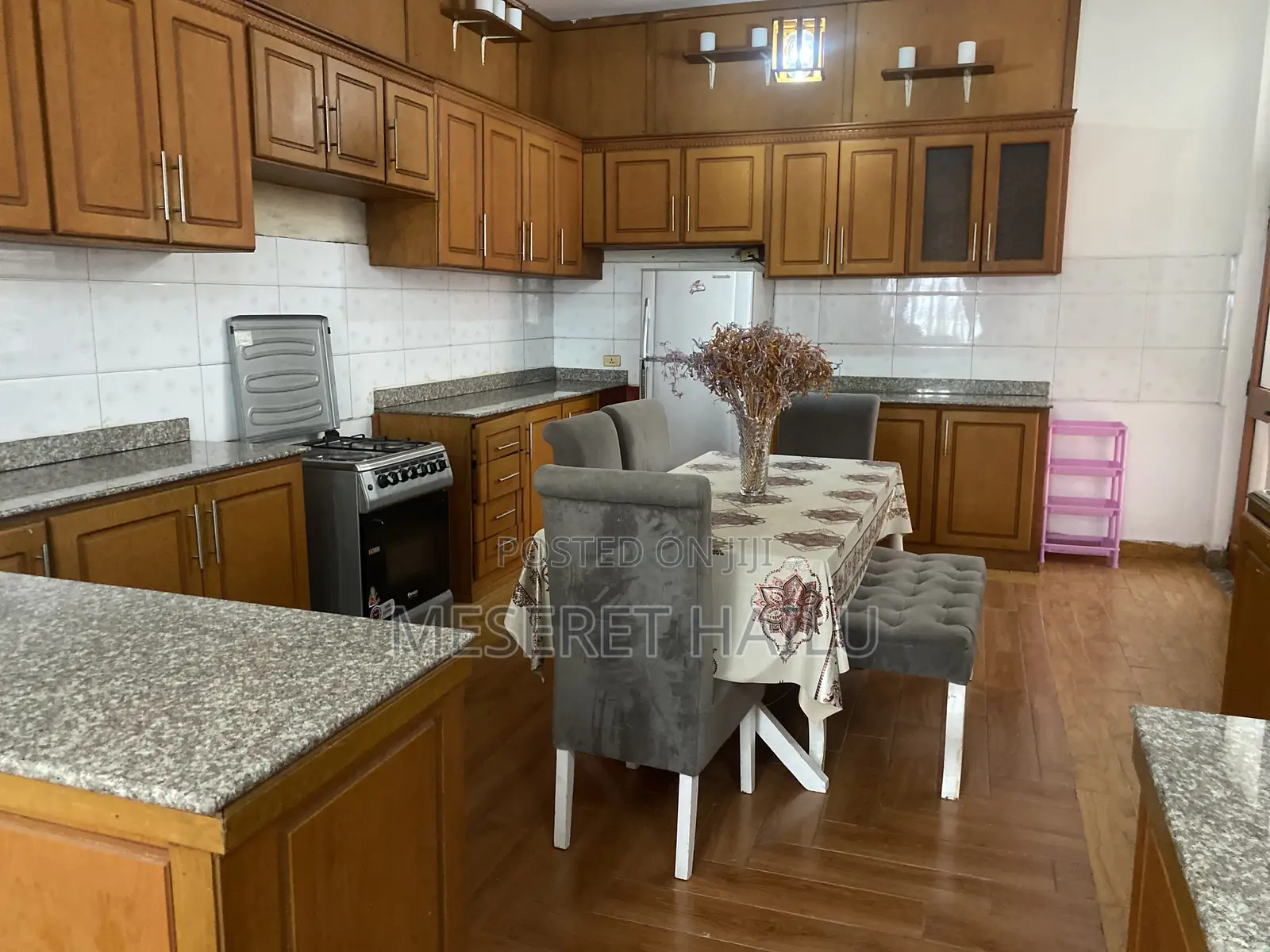 Furnished 5bdrm House in Bole Homes for rent