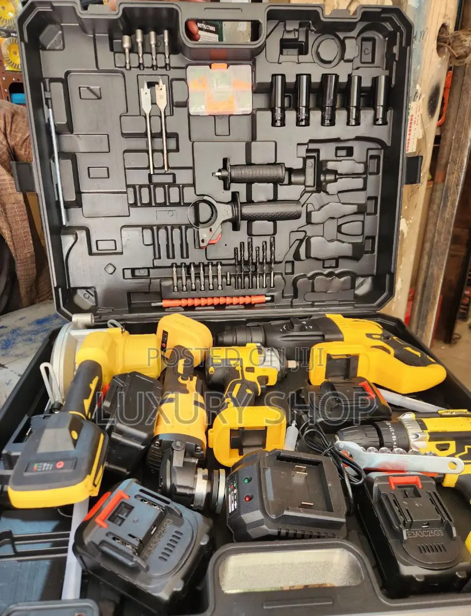 Diwalt 5 in 1 Full Set Rechargeable Tool