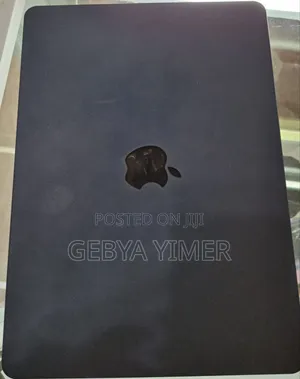 New Laptop Apple MacBook Air 2022 M2 8GB Apple M2 SSD 256GB