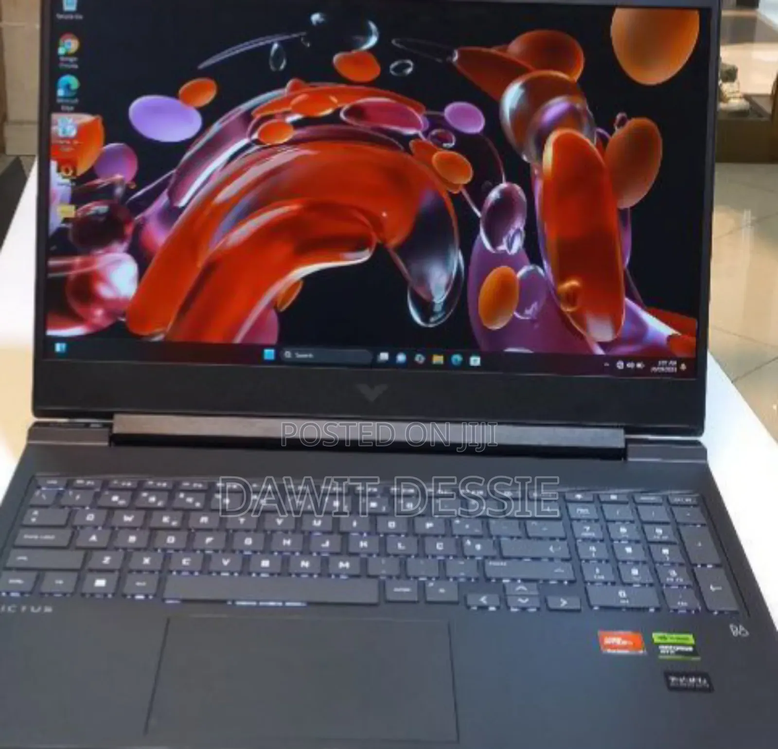 New Laptop HP 16GB AMD Ryzen 7 SSD 1T
