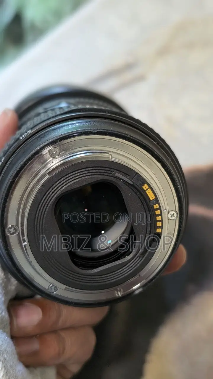 Canon 24-105 Mm Lens