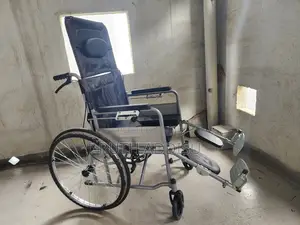 Sleeping Wheelchair較少wheelchair者的wheelchair廟街wheelchair老師wheelchair