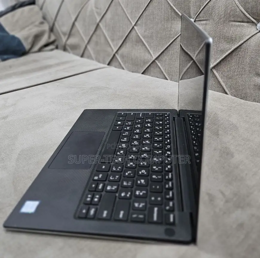 New Laptop Dell XPS 13 8GB Intel Core I5 SSD 512GB