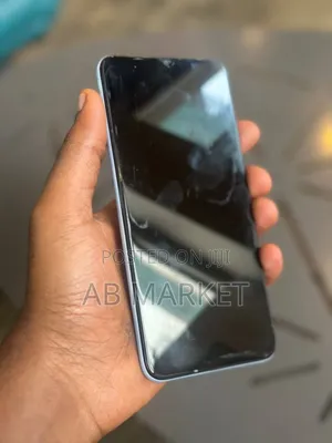 Photo - Samsung Galaxy A04e 64 GB Blue