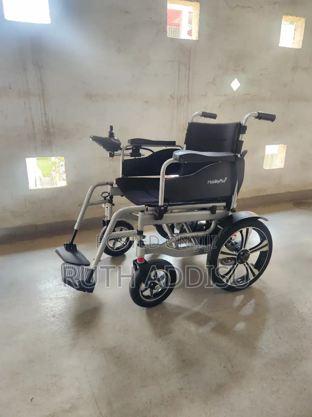 Electrical Wheelchair轟出wheelchair協藥electrical Wheelchair較為wheelchair