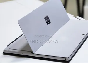 New Laptop Microsoft Surface 16GB Intel Core I7 SSD 1T