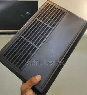 New Laptop HP Omen 15 16GB AMD Ryzen 7 SSD 512GB