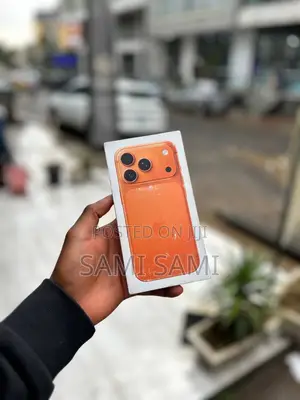 Photo - New Apple iPhone 17 Pro 256 GB Orange