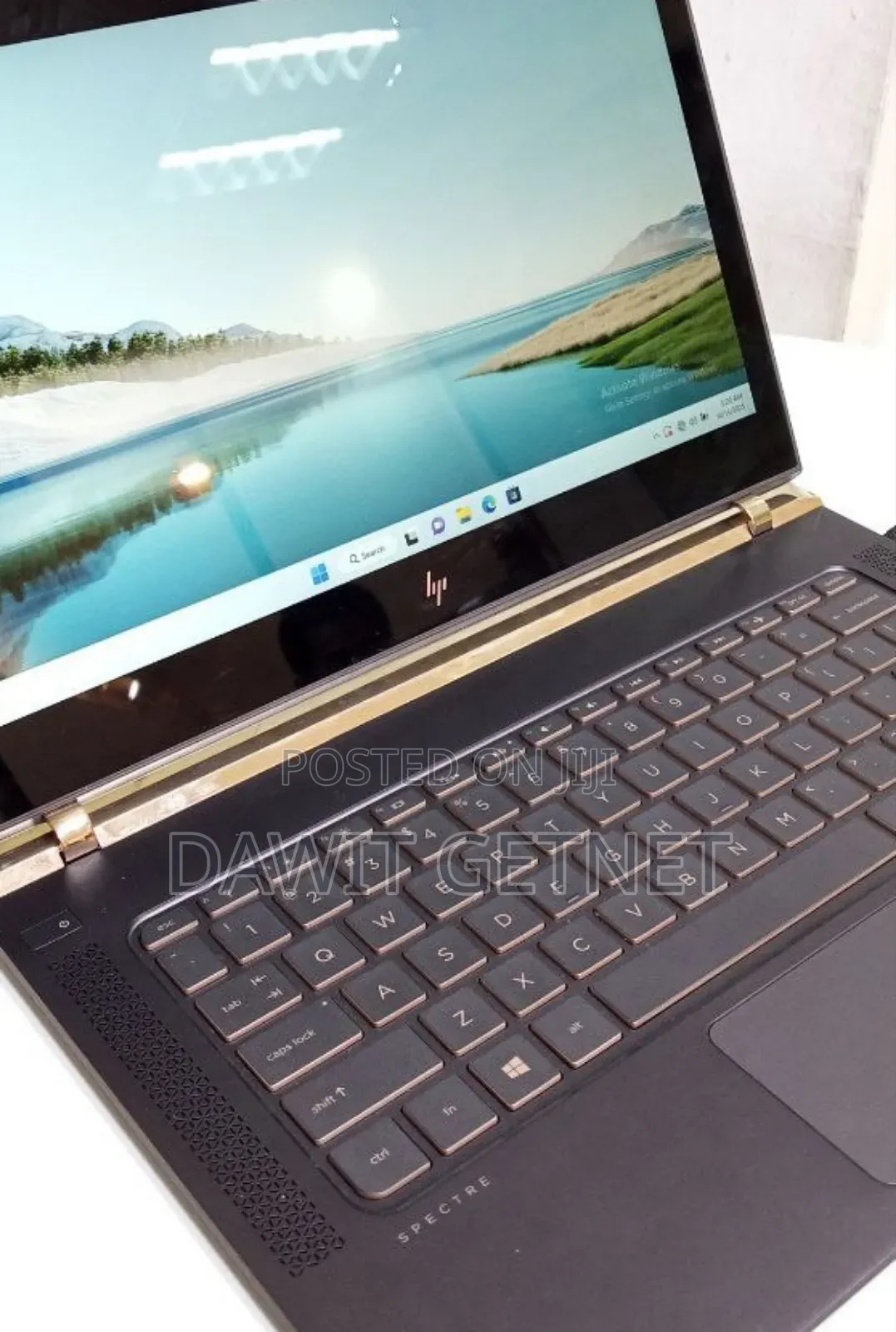 New Laptop HP Spectre 8GB Intel Core I7 SSD 256GB