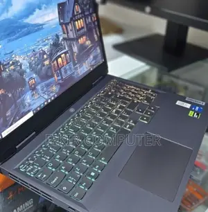 New Laptop Lenovo LOQ 15IRH8 16GB Intel Core I5 SSD 512GB