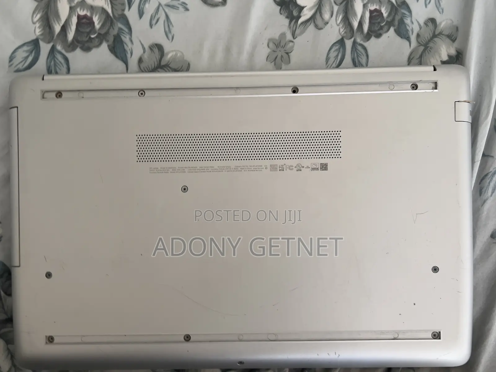 Laptop HP 15-da3007nia 8GB Intel Core i5 HDD+SSD 256GB