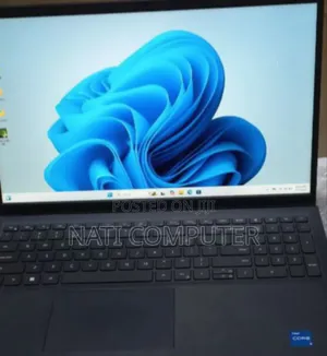 New Laptop Dell Latitude 3520 16GB Intel Core I5 SSD 512GB