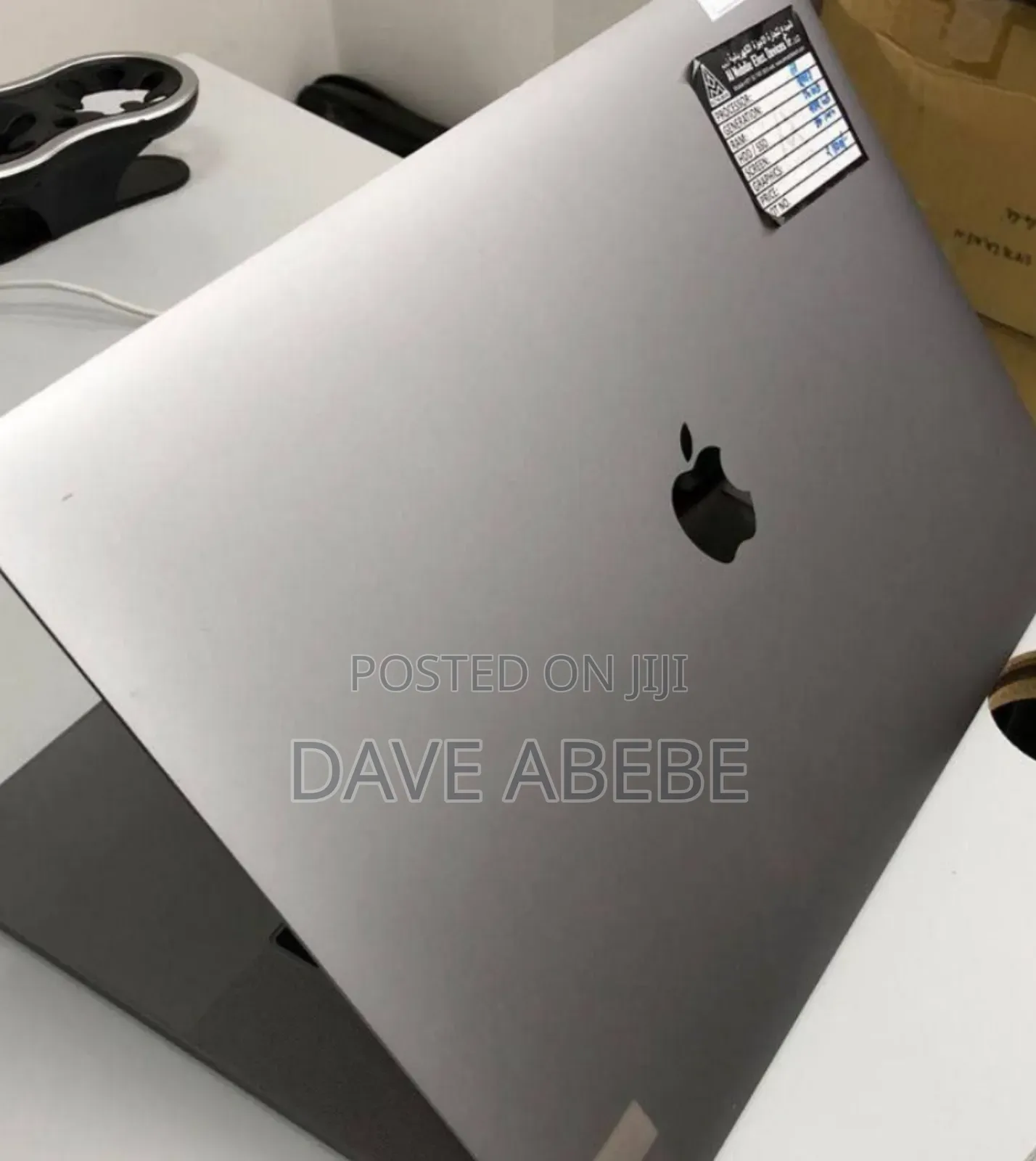 New Laptop Apple MacBook Pro 2019 16GB Intel Core I9 SSD 512GB