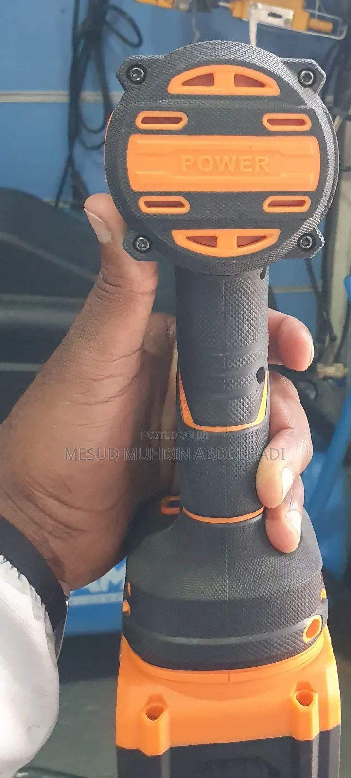 Finder Charger Impact 21v Wreches Brushless