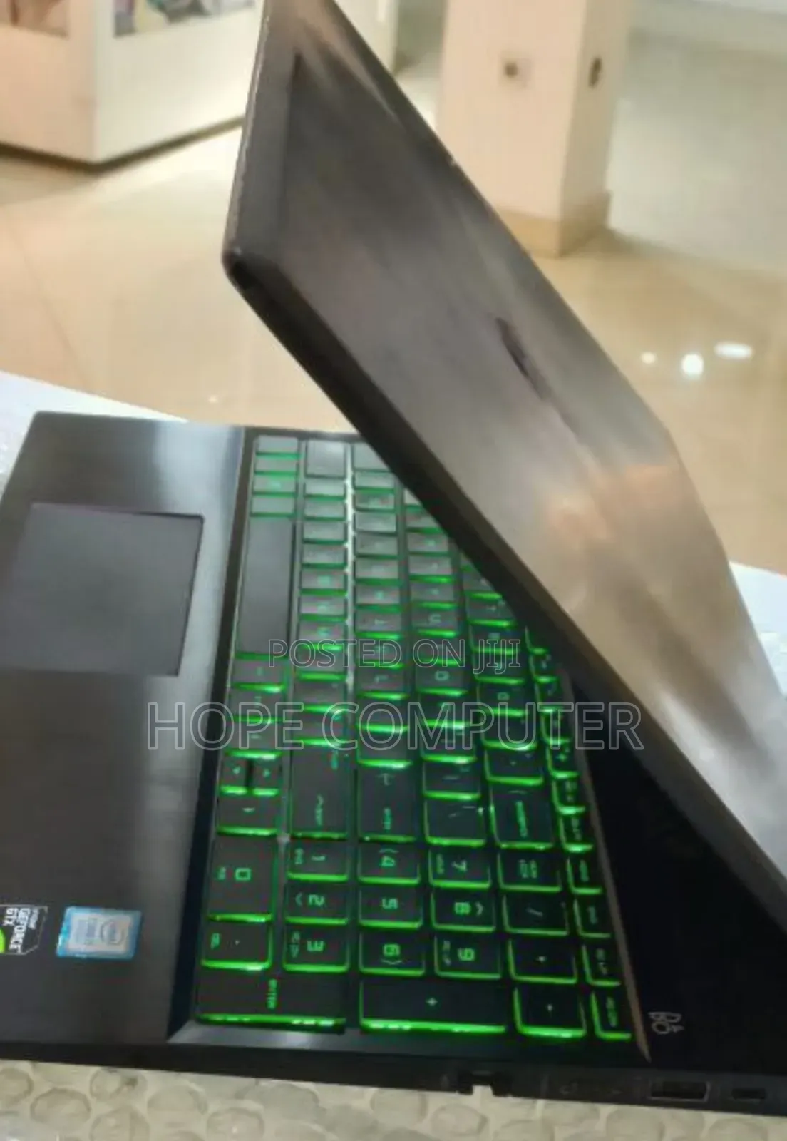 New Laptop HP Pavilion 15 8GB Intel Core I7 SSD 256GB