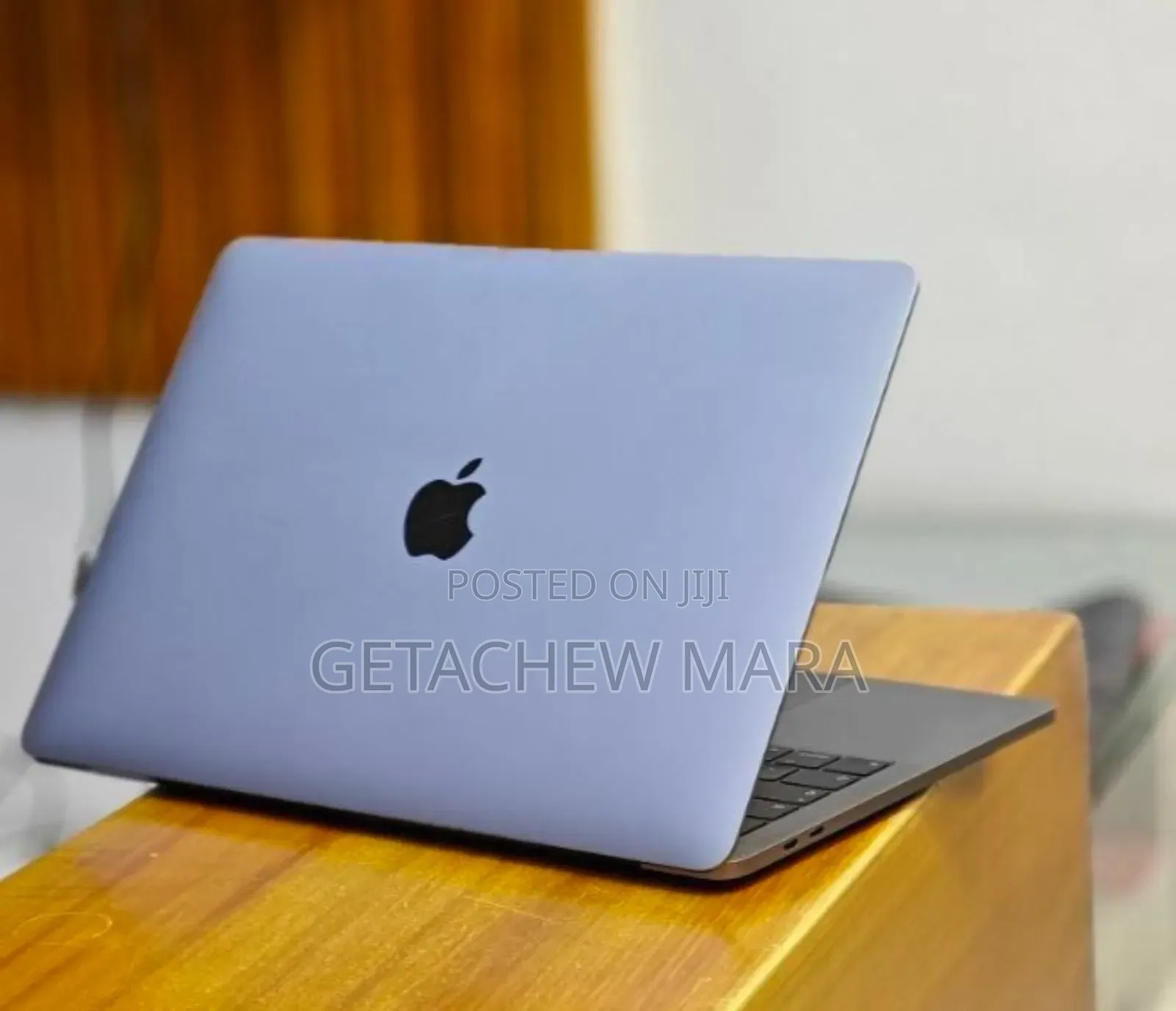 New Laptop Apple MacBook Pro 2019 16GB Intel Core I5 SSD 256GB