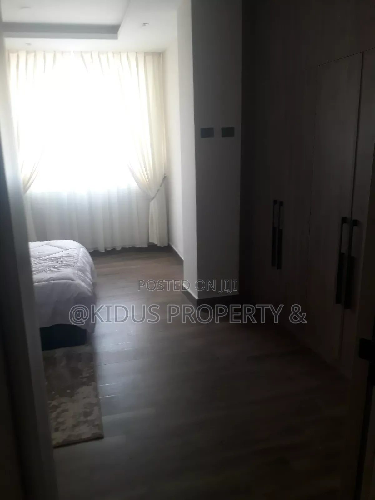 Furnished 3bdrm Apartment in Africa Building, Nifas Silk-Lafto for rent