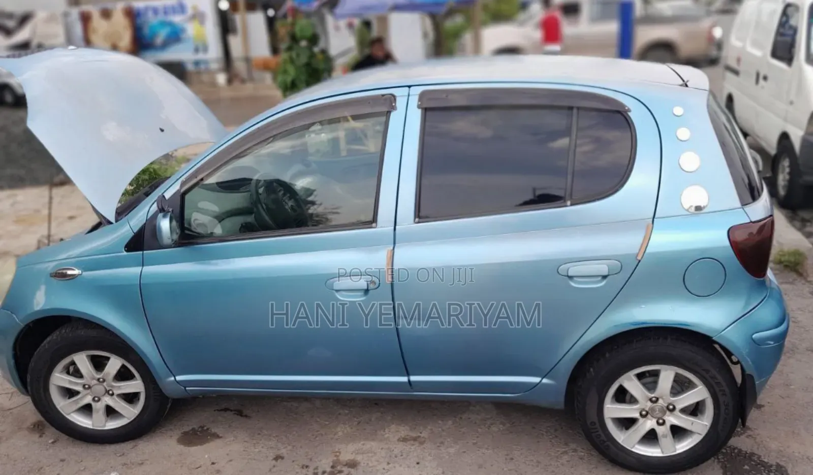 Toyota Vitz 2002 Blue