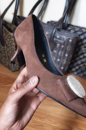 Women’S Heel Shoe